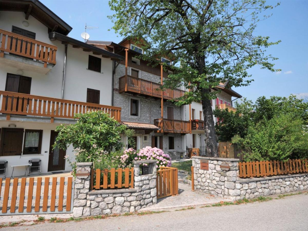 Apartment Albergo Diffuso - Cjasa De Pagnocca-1 By Interhome Barcis Exterior photo